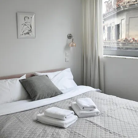 Apartment Monastiraki Panorama: Spacious Living Athens