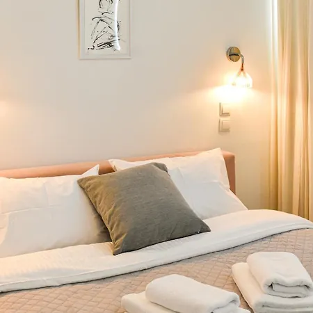 Monastiraki Panorama: Spacious Living Daire